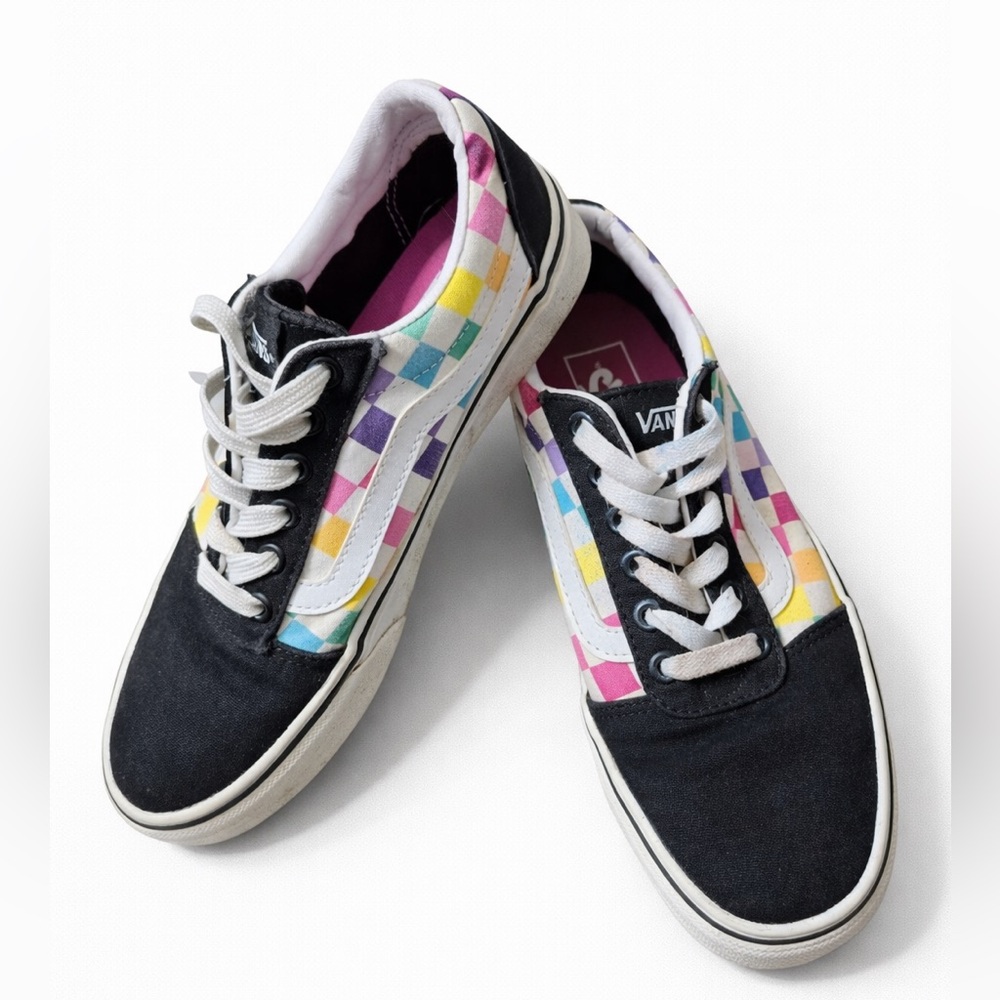 Vans Old Skool Rainbow Checkerboard Sneakers Women’s 7.5